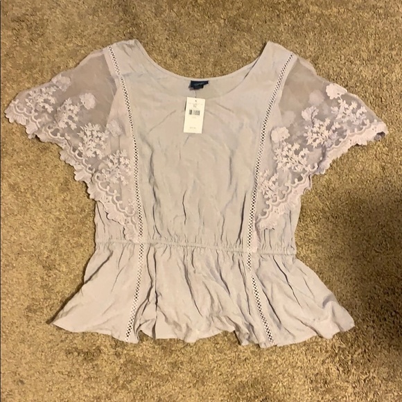 Daytrip Tops - Lace Purple Top